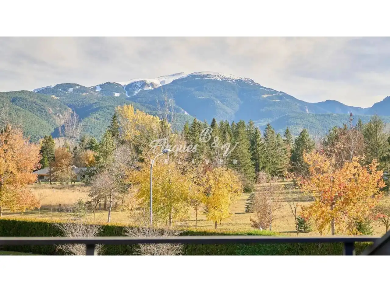 Exterior view of Houses for rent in Bellver de Cerdanya, Lleida