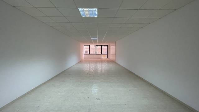 Local comercial en Venta en Mayor en Casco Antiguo