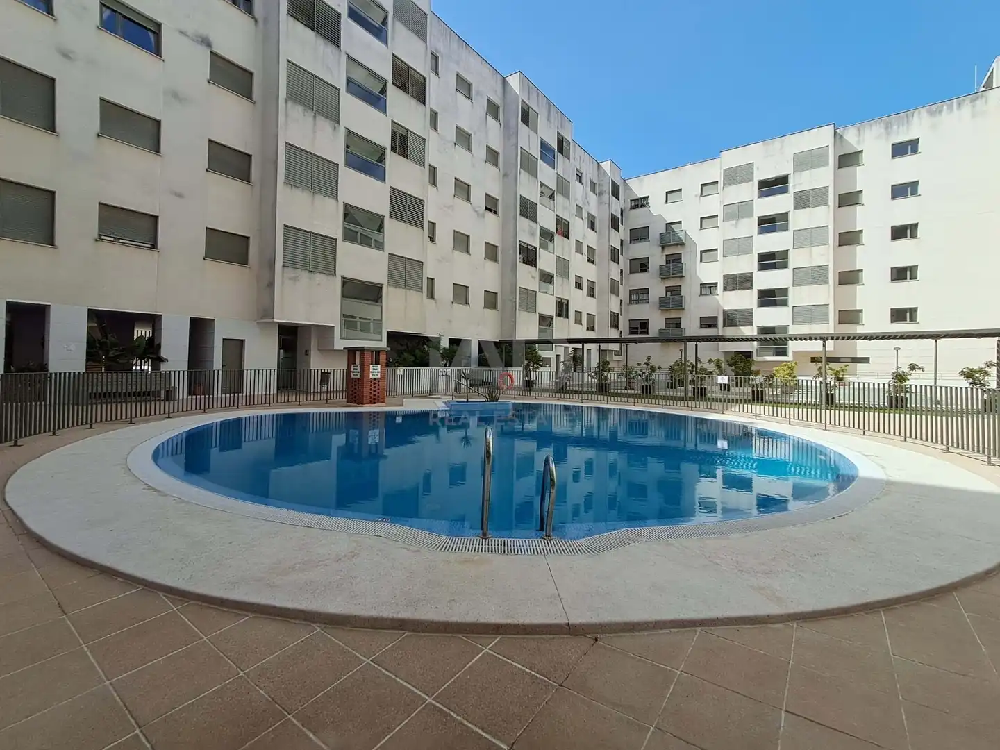Piscina de Piso en venta en El Puerto de Santa María con Aire acondicionado, Calefacción y Piscina