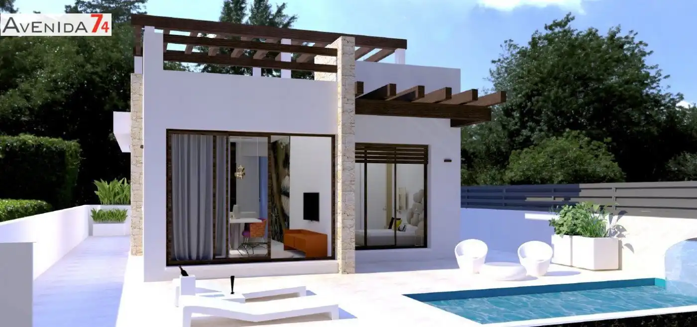 Detached house with pool for sale in El Playazo