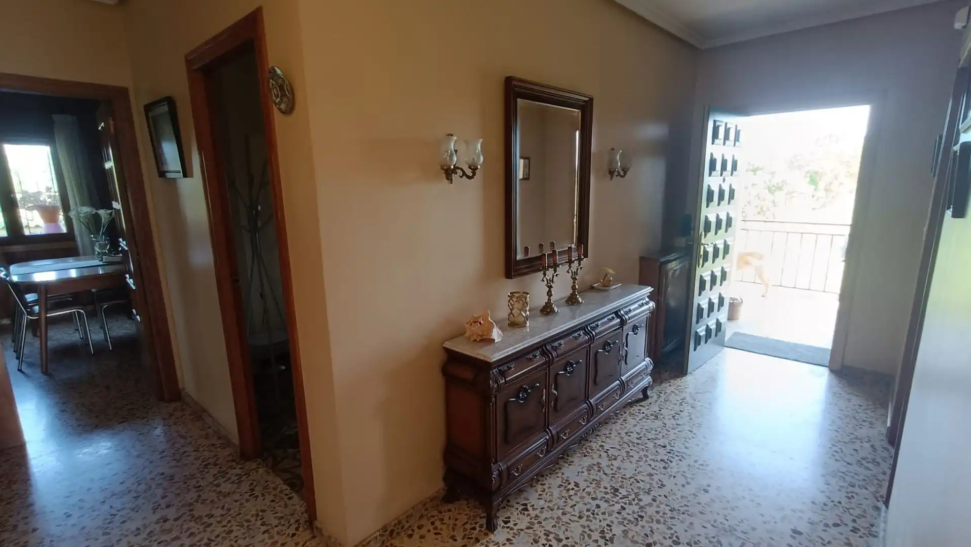 Casa o xalet en venda en Carracedelo amb Calefacció, Jardí privat i Terrassa