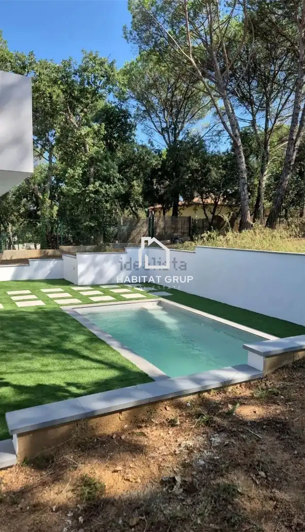Casa con piscina in vendita a Llagostera, imagen 4