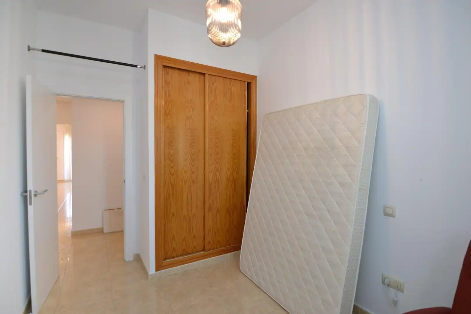Habitación de Piso en venta en Villanueva del Pardillo con Calefacción, Terraza y Trastero