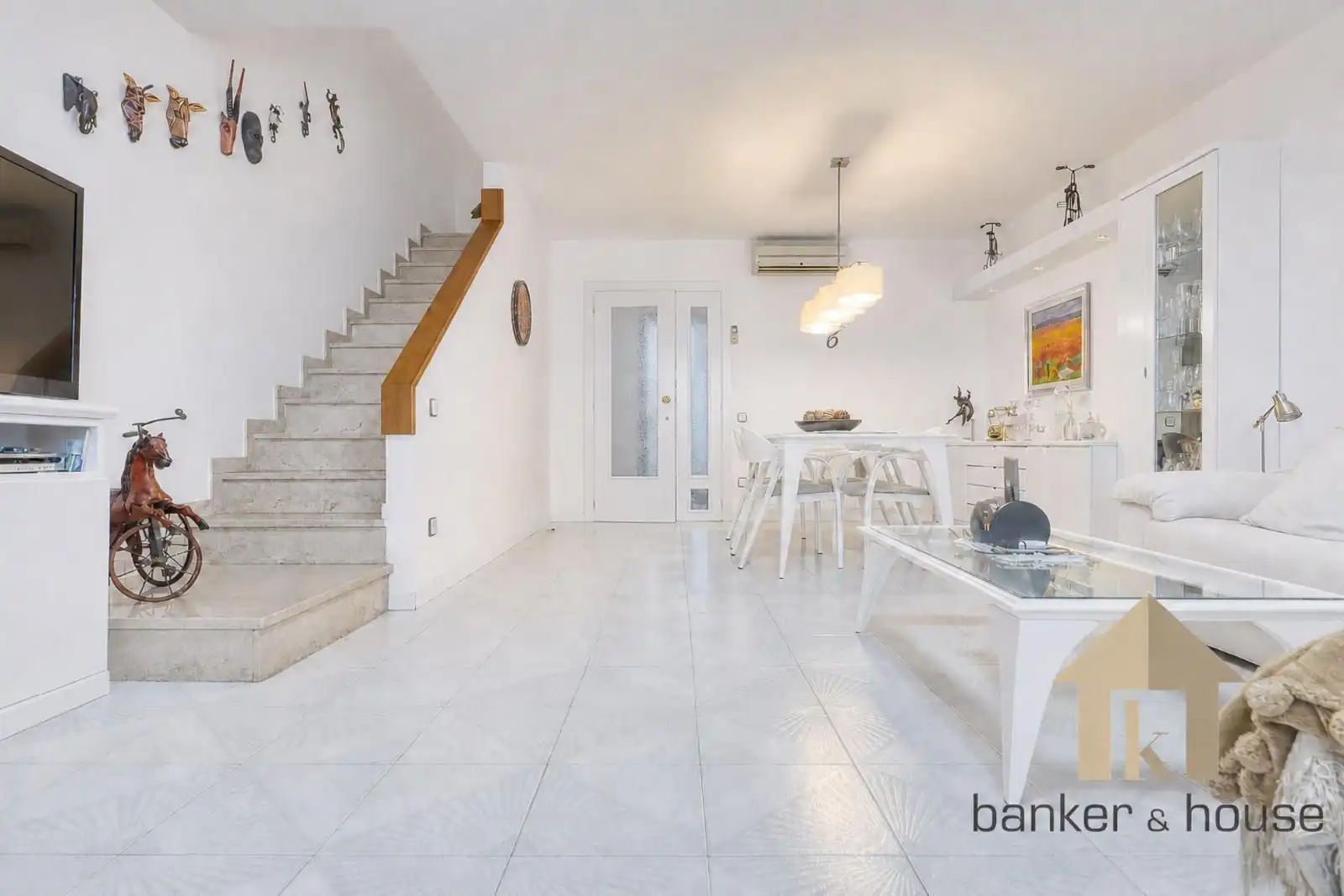 Exterior view of Detached homes for sale in Cerdanyola del Vallès  with Air Conditioner, Heating and Terrace