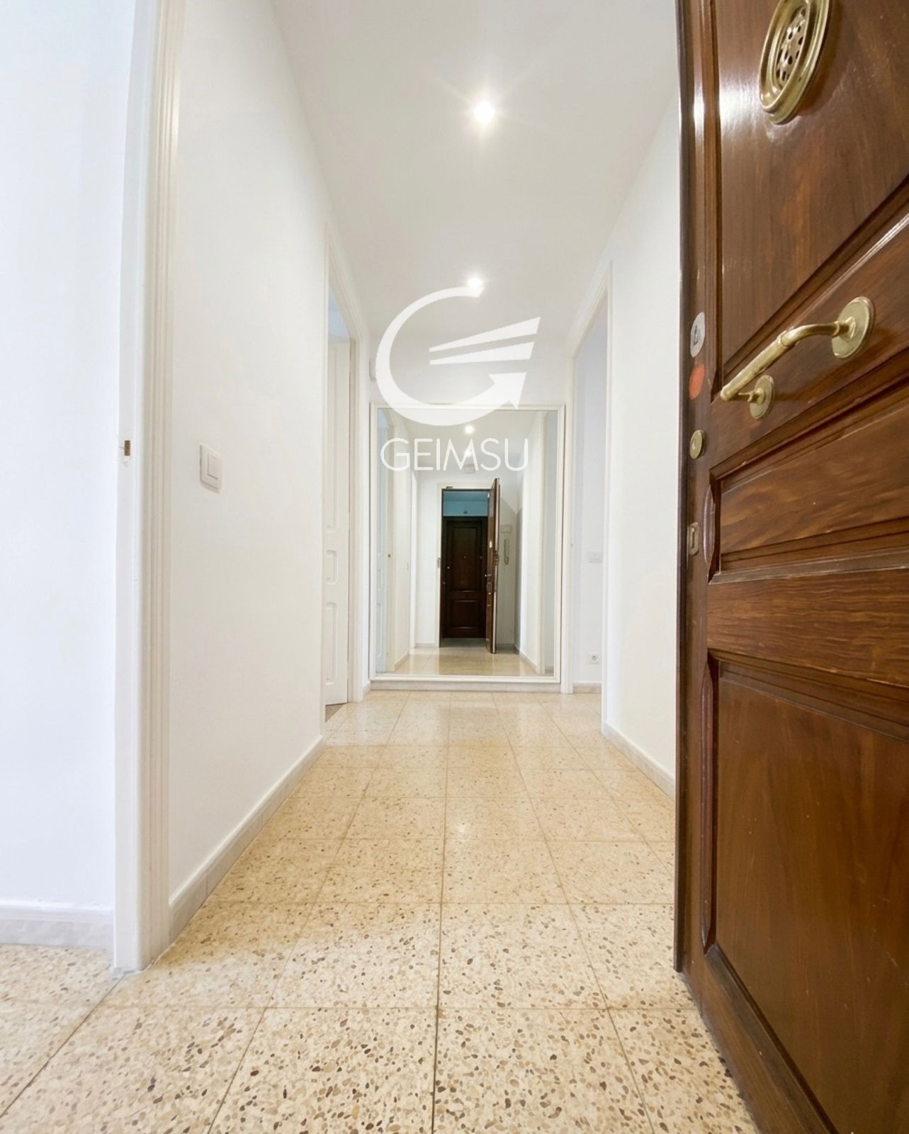 Pis en venda a Olivera, El Poble Sec - Parc de Montjuïc, Sants - Montjuïc