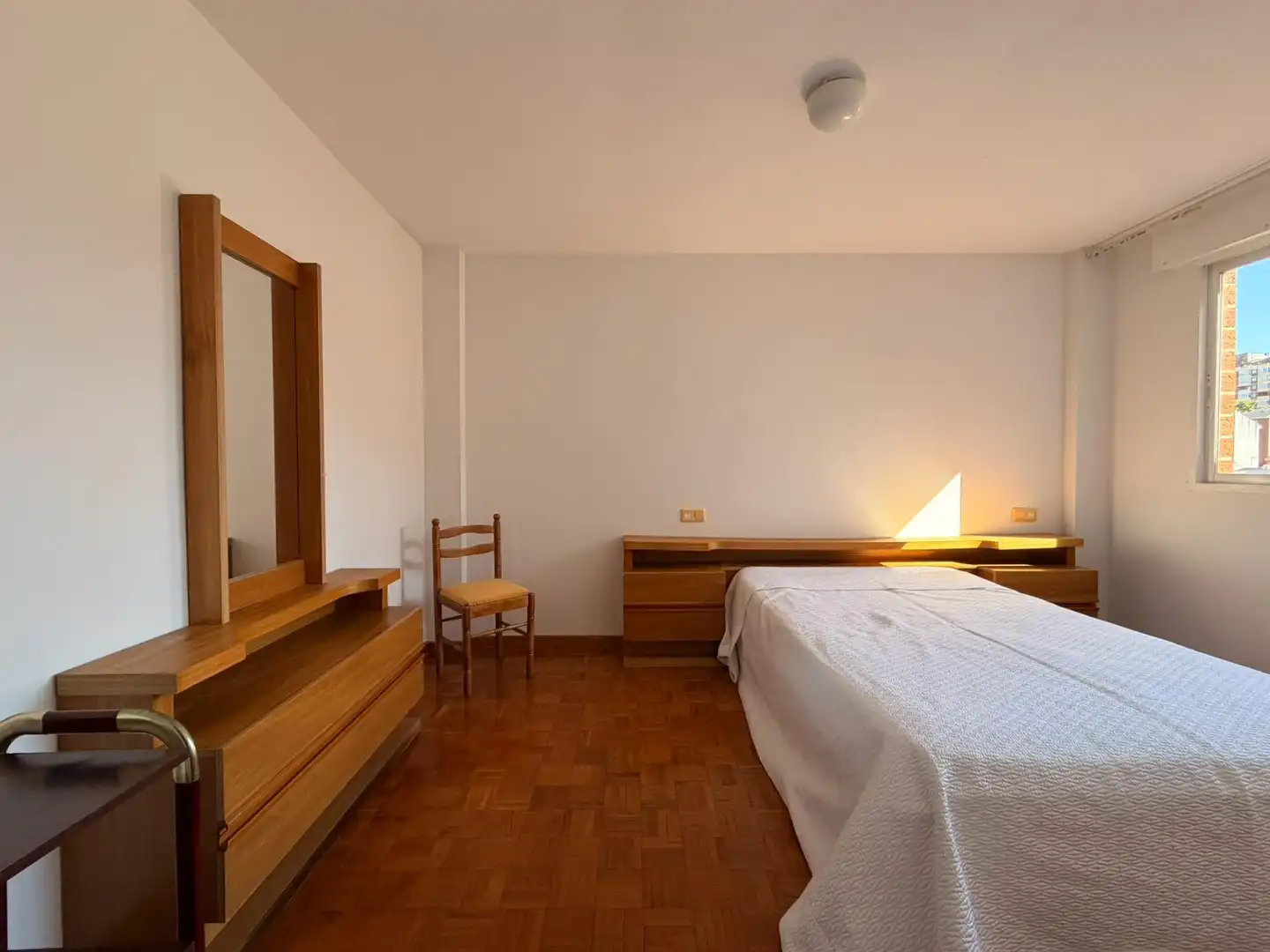 Schlafzimmer von Wohnungen zum Verkauf in Ponferrada mit Heizung und Abstellraum