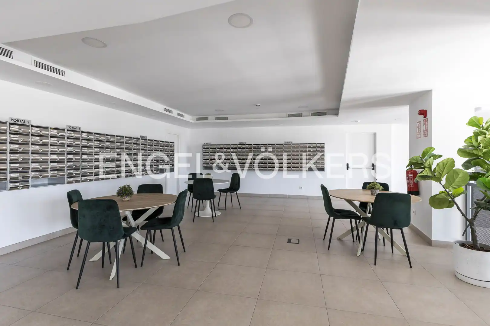 Terrace of Flat for rent in San Sebastián de los Reyes  with Air Conditioner, Heating and Terrace