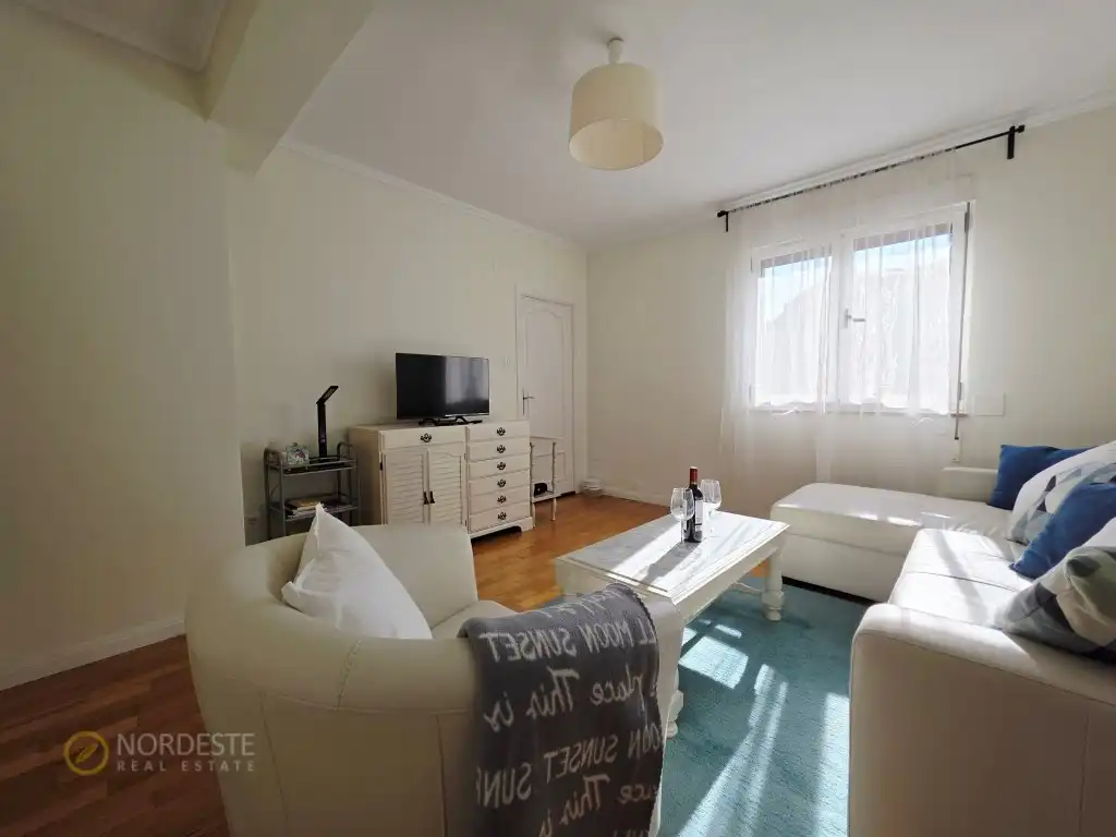 Sala de estar de Piso en venta en Oviedo 