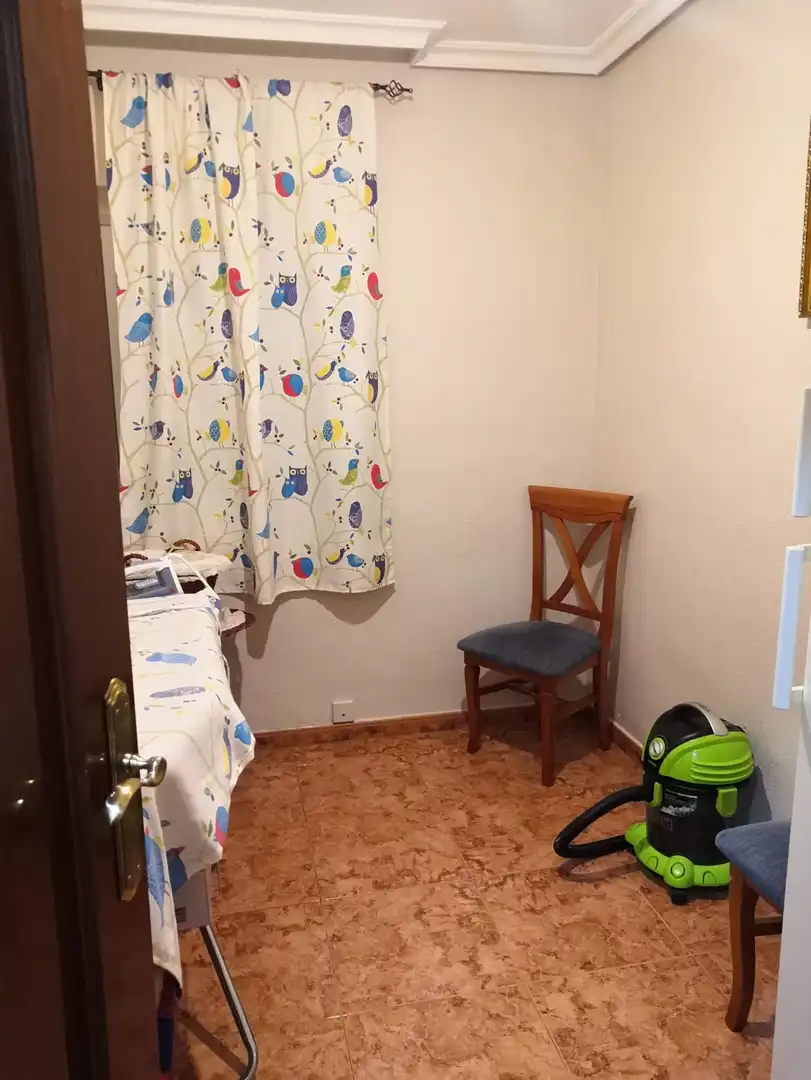 Habitación de Piso en venta en Martos con Amueblado y Balcón