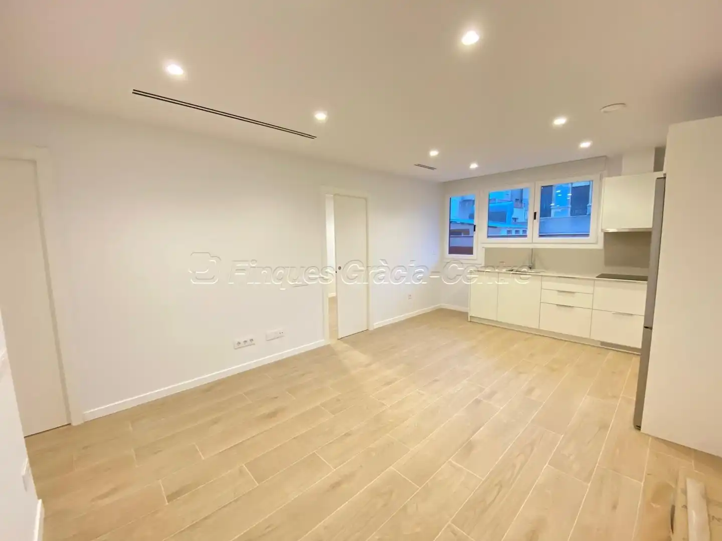 Flat for rent in Carrer Carrer Rambla, Centre