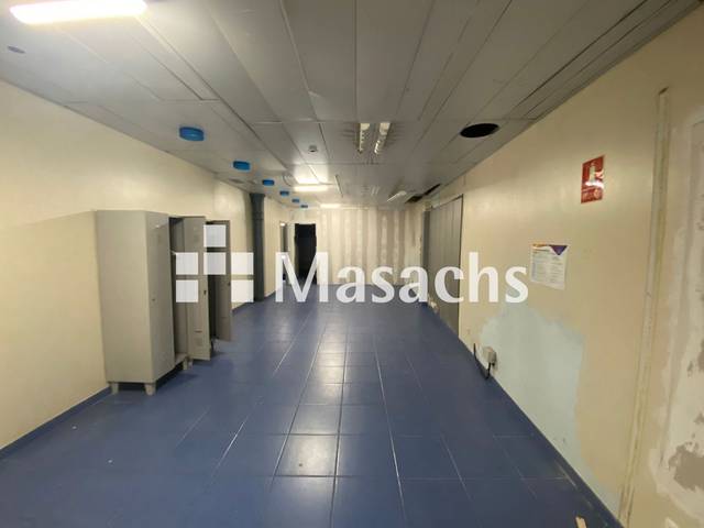 Local comercial en Alquiler en Barri del Centre