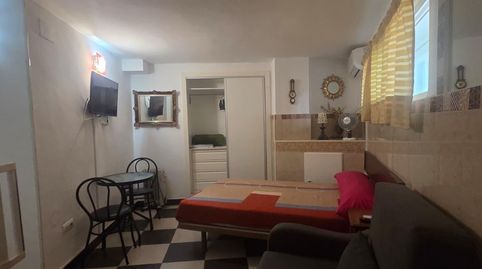 Foto 3 de Piso en venta en Calle Casablanca, El Bajondillo, Torremolinos