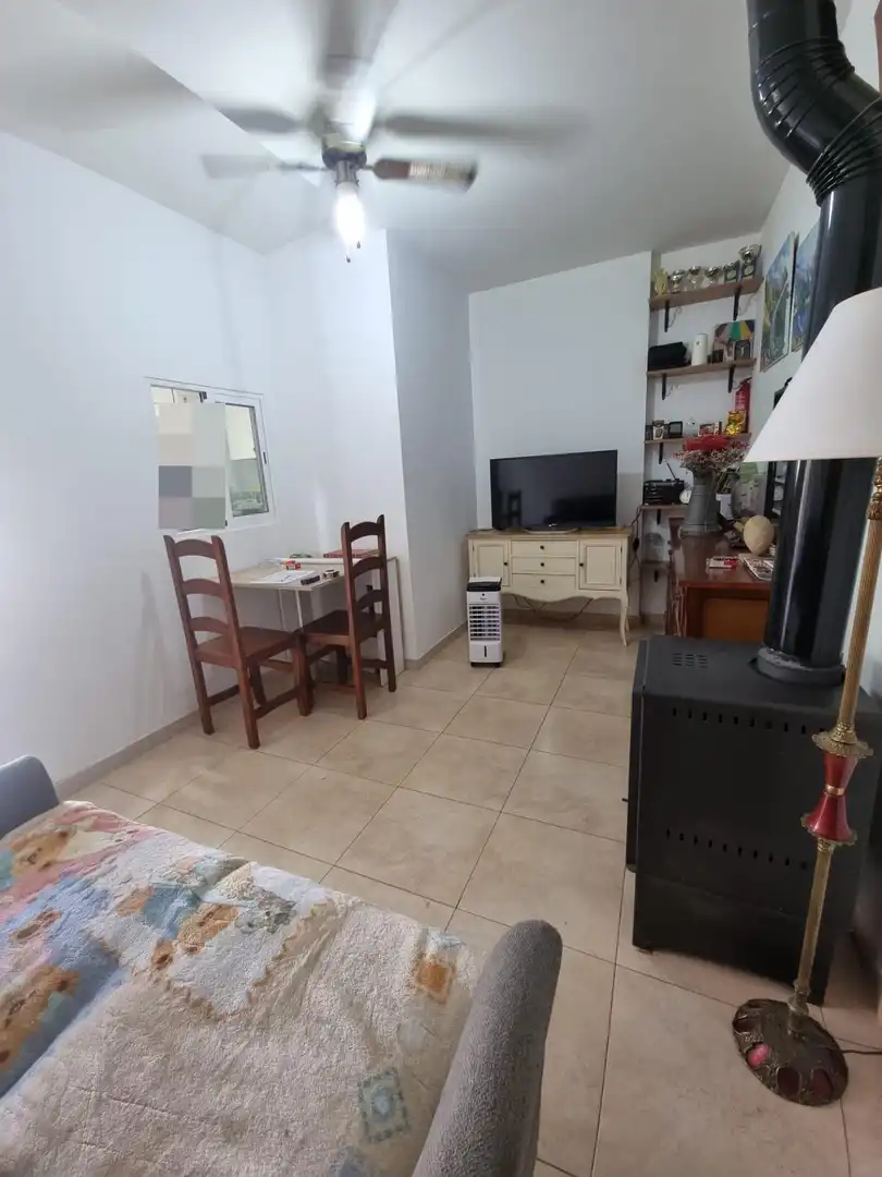Sala de estar de Casa adosada en venta en Castellar del Vallès con Calefacción, Jardín privado y Terraza