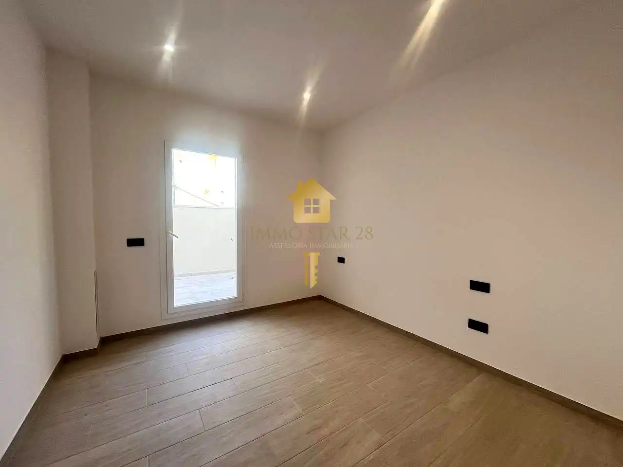 Schlafzimmer von Wohnung zur Miete in Centre