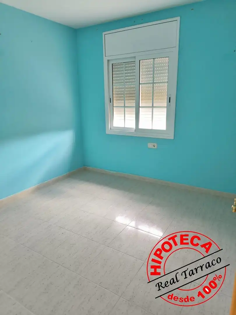 Habitación de Casa adosada en venta en Calafell con Piscina comunitaria