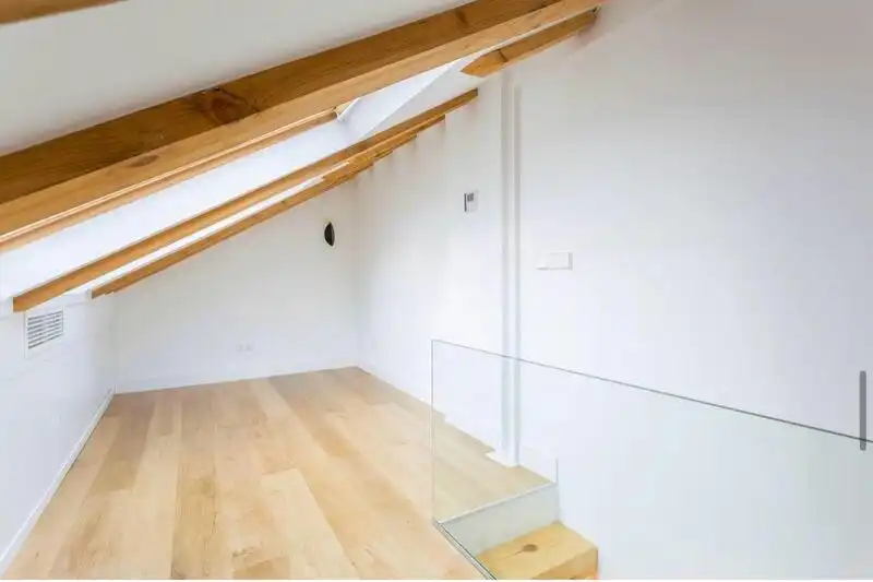Duplexes for sale in Madrid  with Air Conditioner and Heating