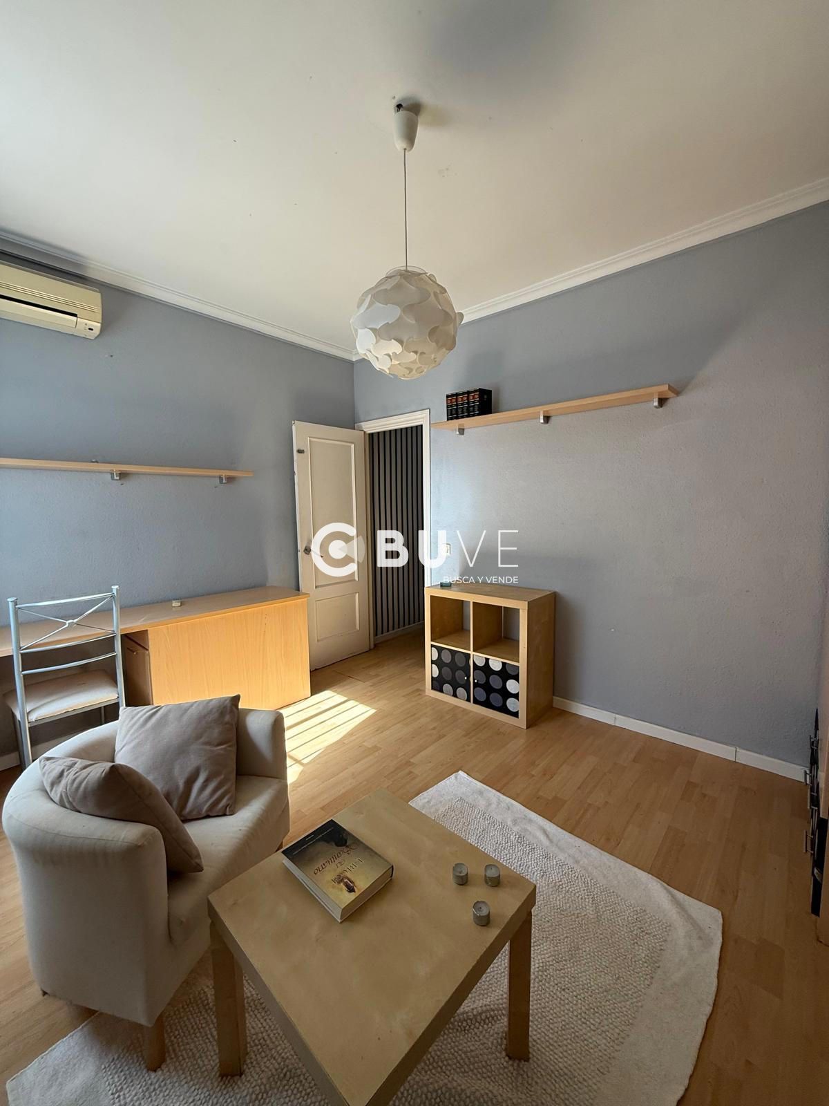 Habitación de Casa adosada en venta en La Rinconada con Aire acondicionado, Calefacción y Trastero