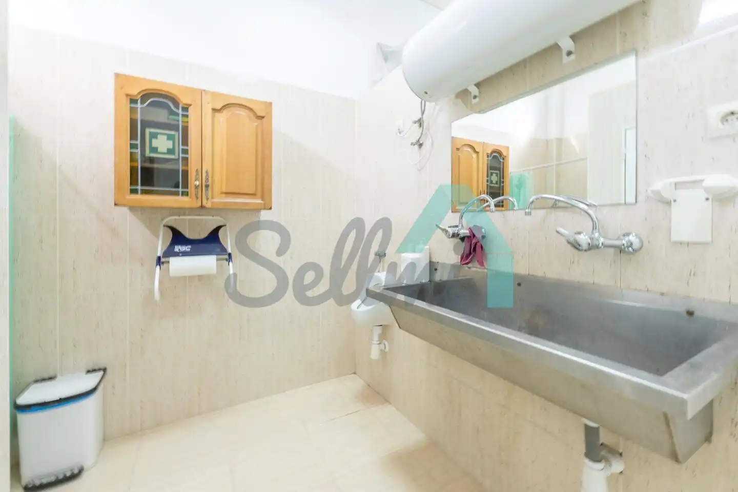 Bathroom of Industrial buildings for sale in Siero