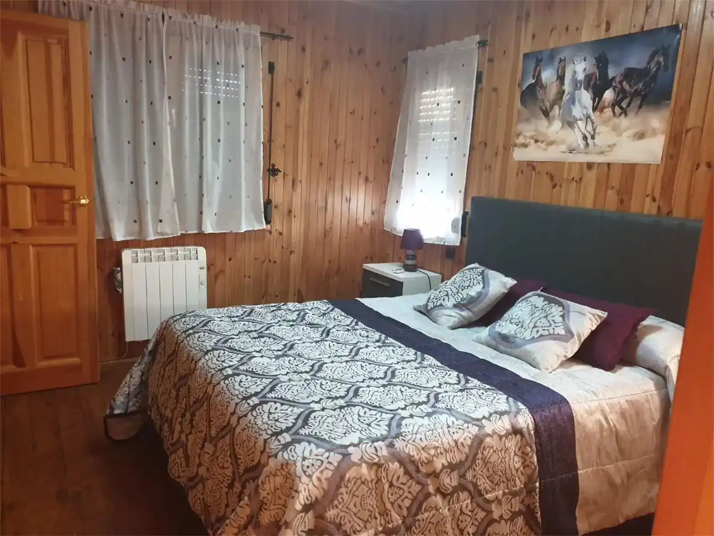Dormitori de Casa o xalet en venda en Frumales amb Aire condicionat i Parquet