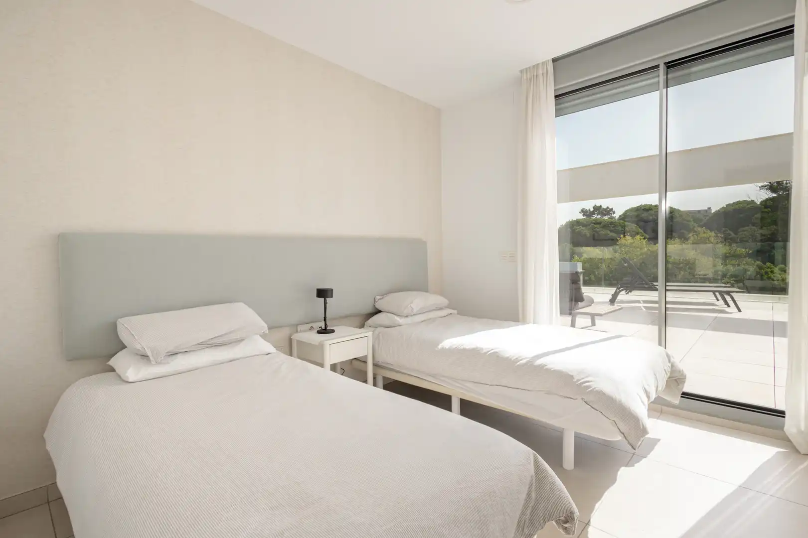 Bedroom of Attic for sale in Marbella  with Air Conditioner, Heating and Terrace
