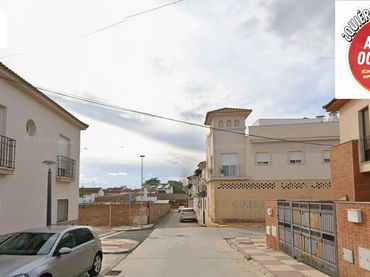 Piso con ascensor en venta en Calle TOLERANCIA (SR-2)