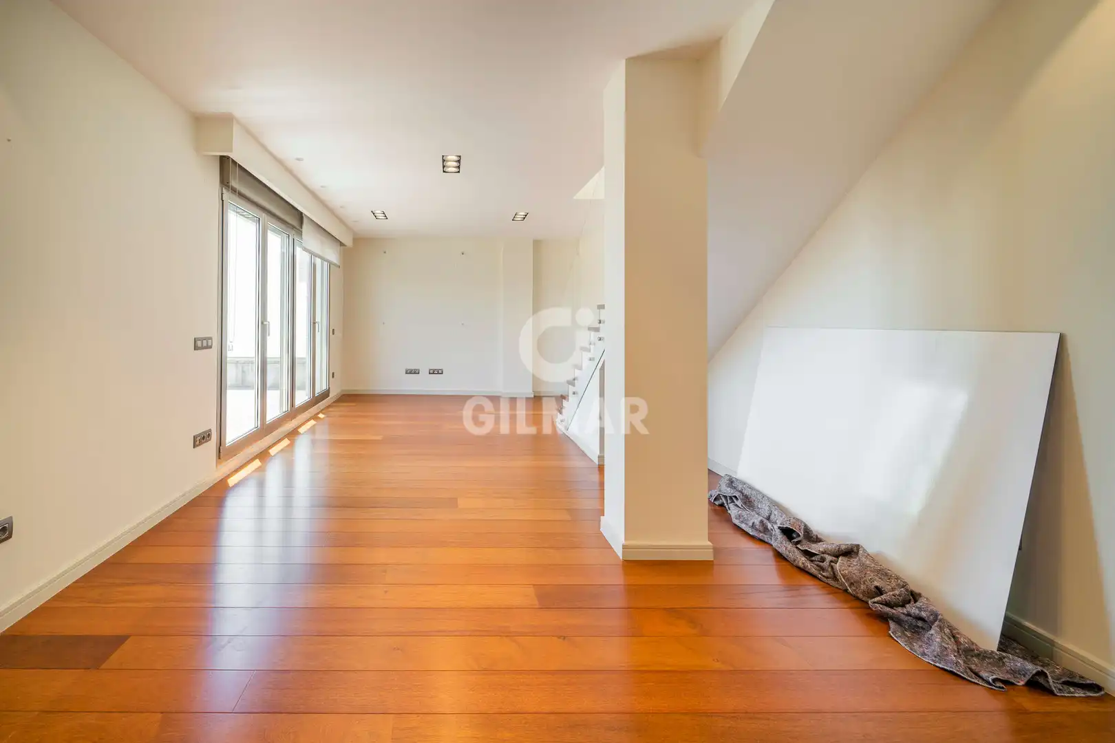 Exterior view of Duplexes for sale in Pozuelo de Alarcón  with Heating, Private garden and Storage room