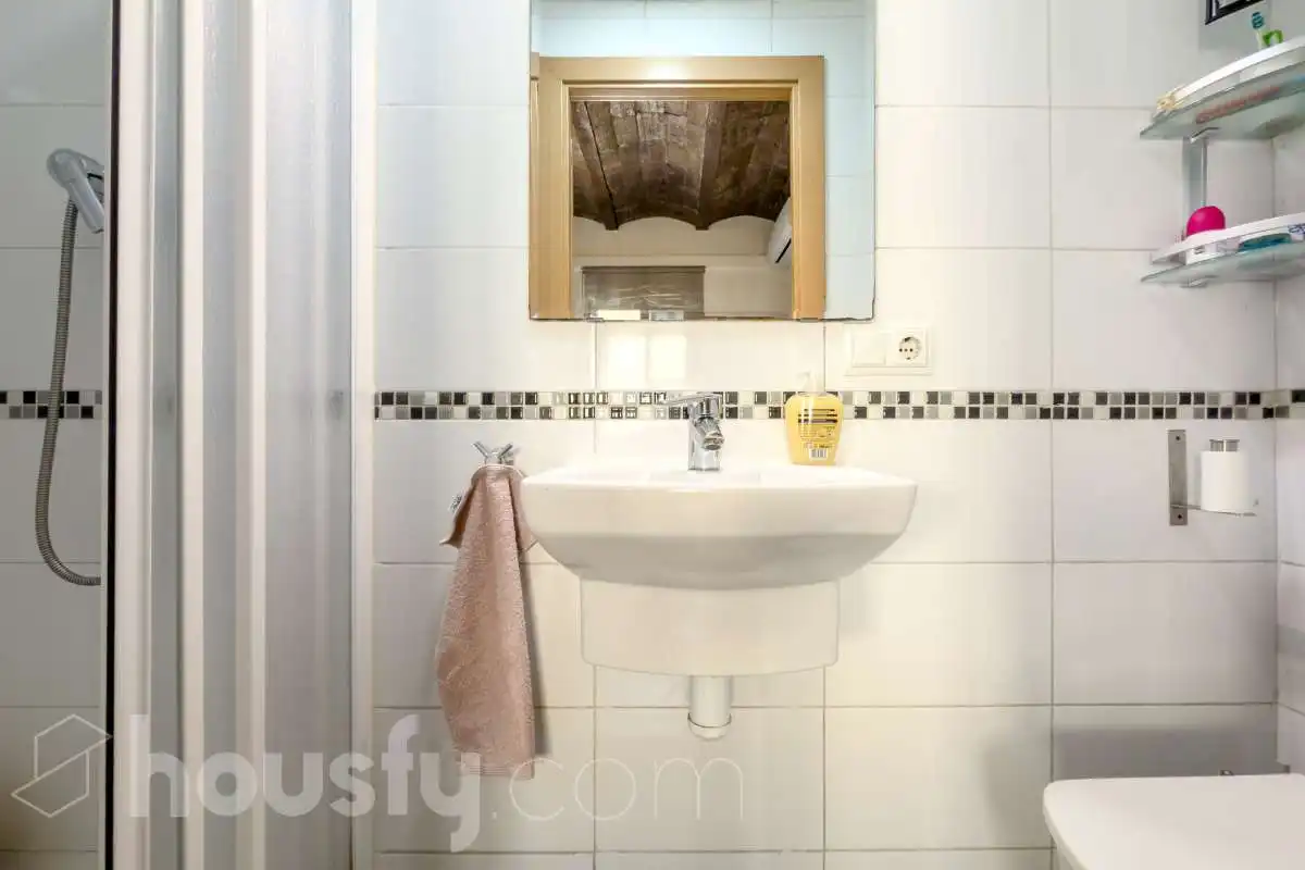 Baño de Piso en venta en Barcelona con Aire acondicionado, Parquet y Amueblado