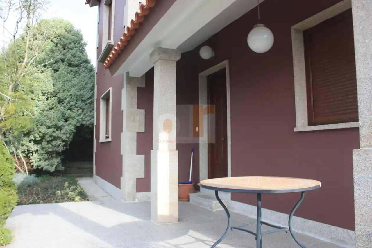 Terraza de Casa o chalet de alquiler en Moaña con Calefacción, Jardín privado y Trastero