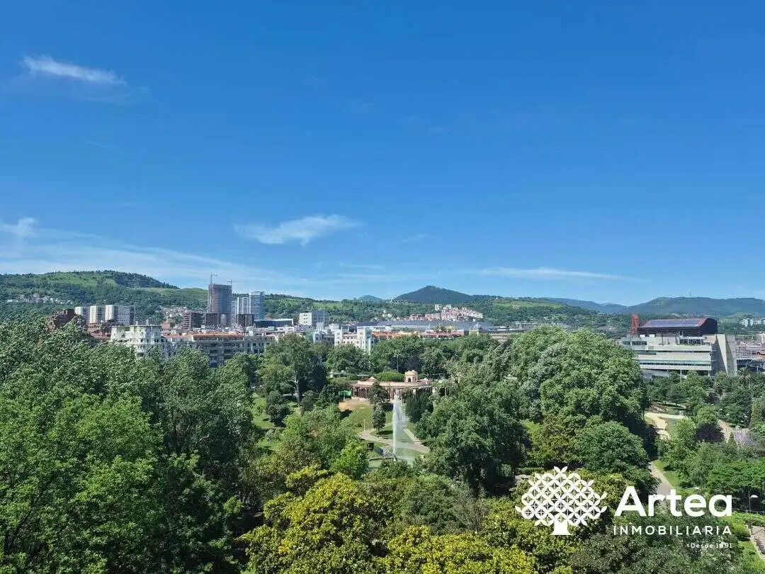 Piso de alquiler en Euskadi Plaza, Abandoibarra - Guggenheim