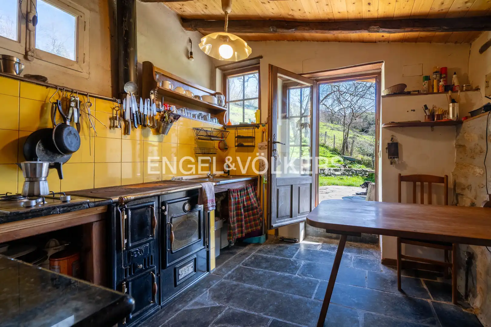 Cocina de Casa o chalet en venta en Errezil con Calefacción, Jardín privado y Terraza