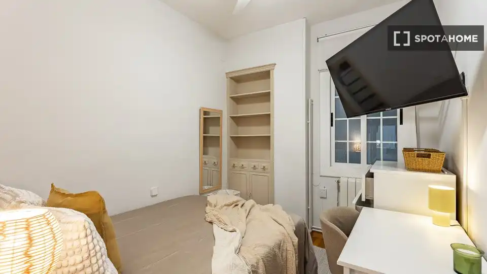 Room in Collblanc