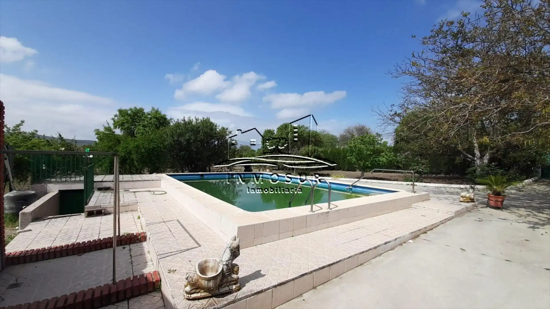 Piscina de Casa o chalet en venta en Lucena con Trastero y Piscina