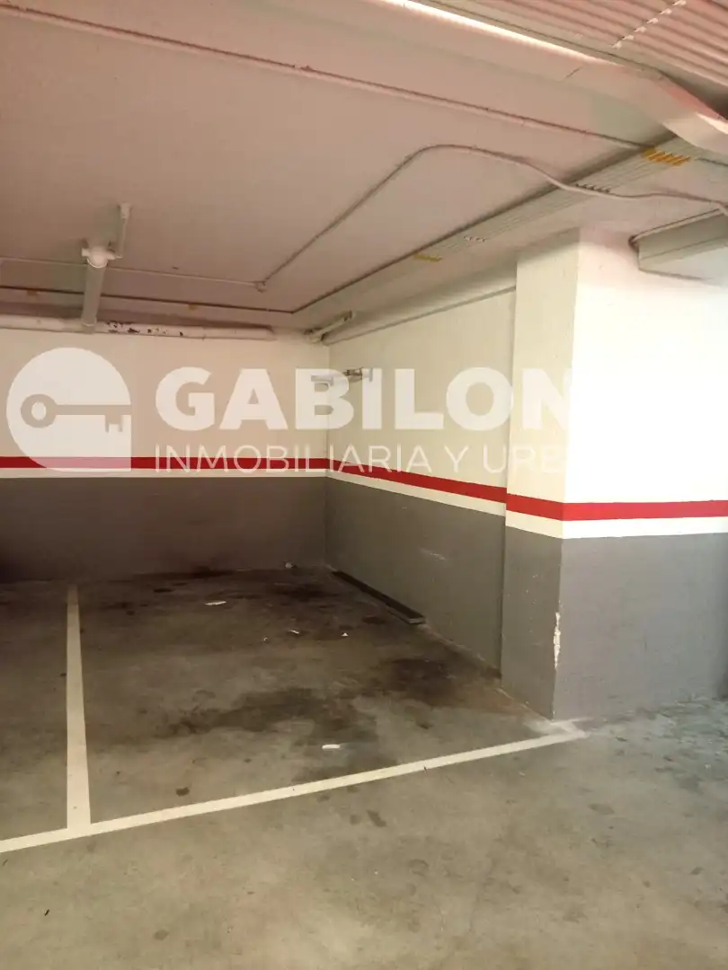 Aparcament amb ascensor en venda a San Frantzisko Kalea, imagen 5