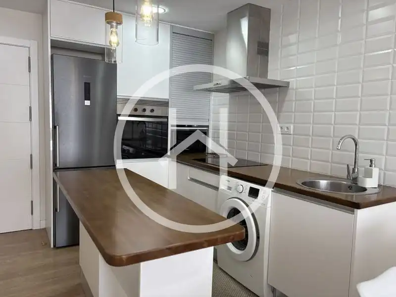 Cocina de Piso de alquiler en El Rosario con Amueblado, Horno y Lavadora