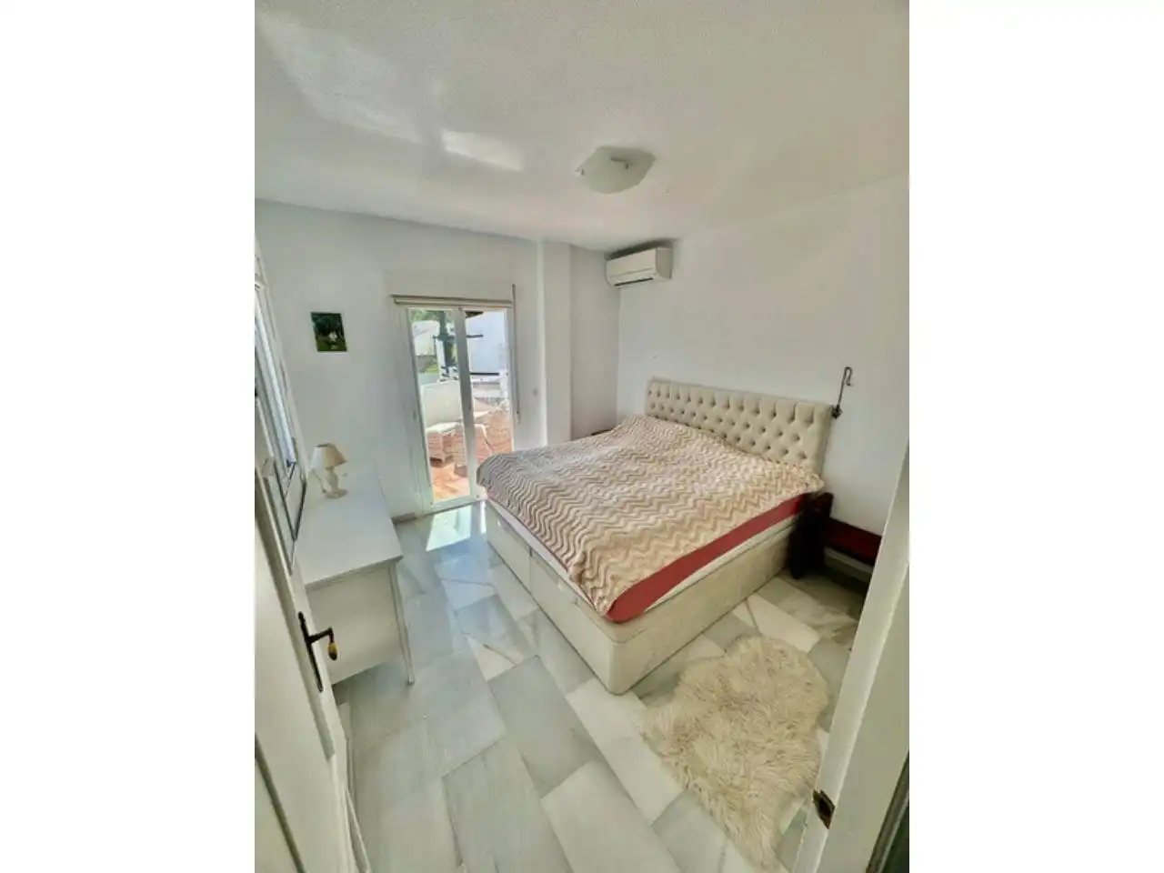 Dormitori de Casa o xalet en venda en Almuñécar amb Aire condicionat, Jardí privat i Terrassa