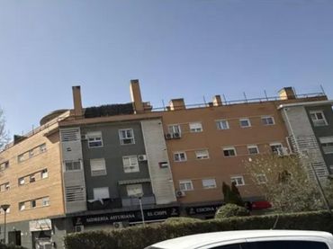 Locale commerciale in vendita a AV.PABLO IGLESIAS