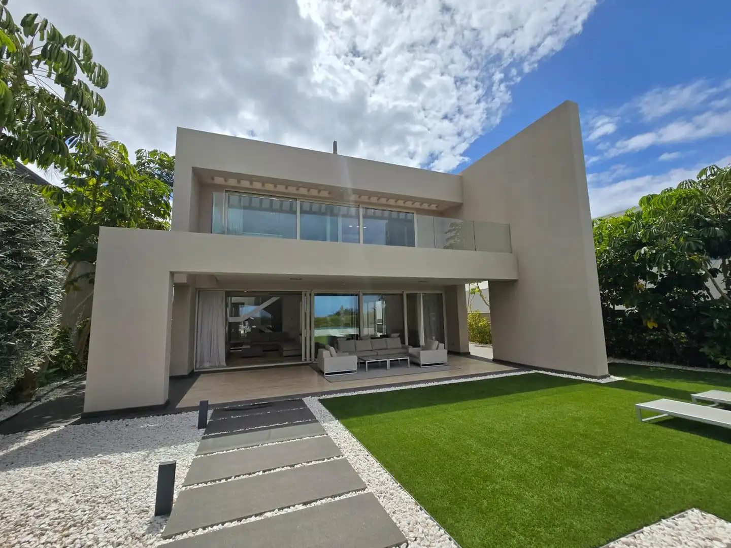 Detached house with terrace for sale in Calle Tajore, imagen 3