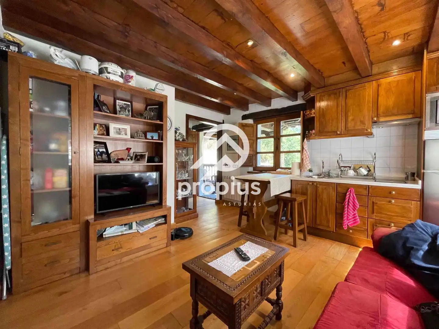 Chalet con terraza en venta en Nueva, imagen 14