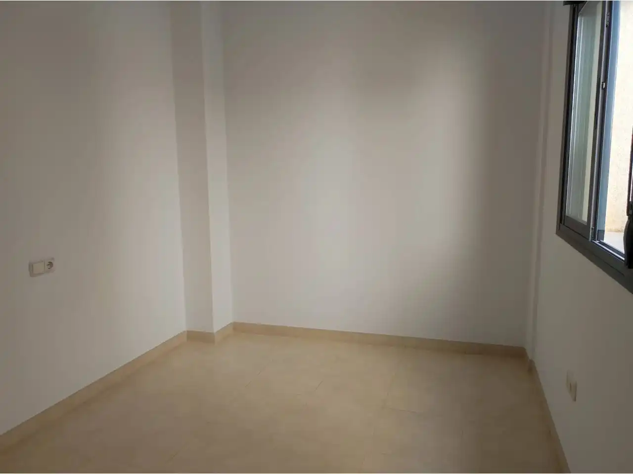 Habitación de Piso en venta en Almería
