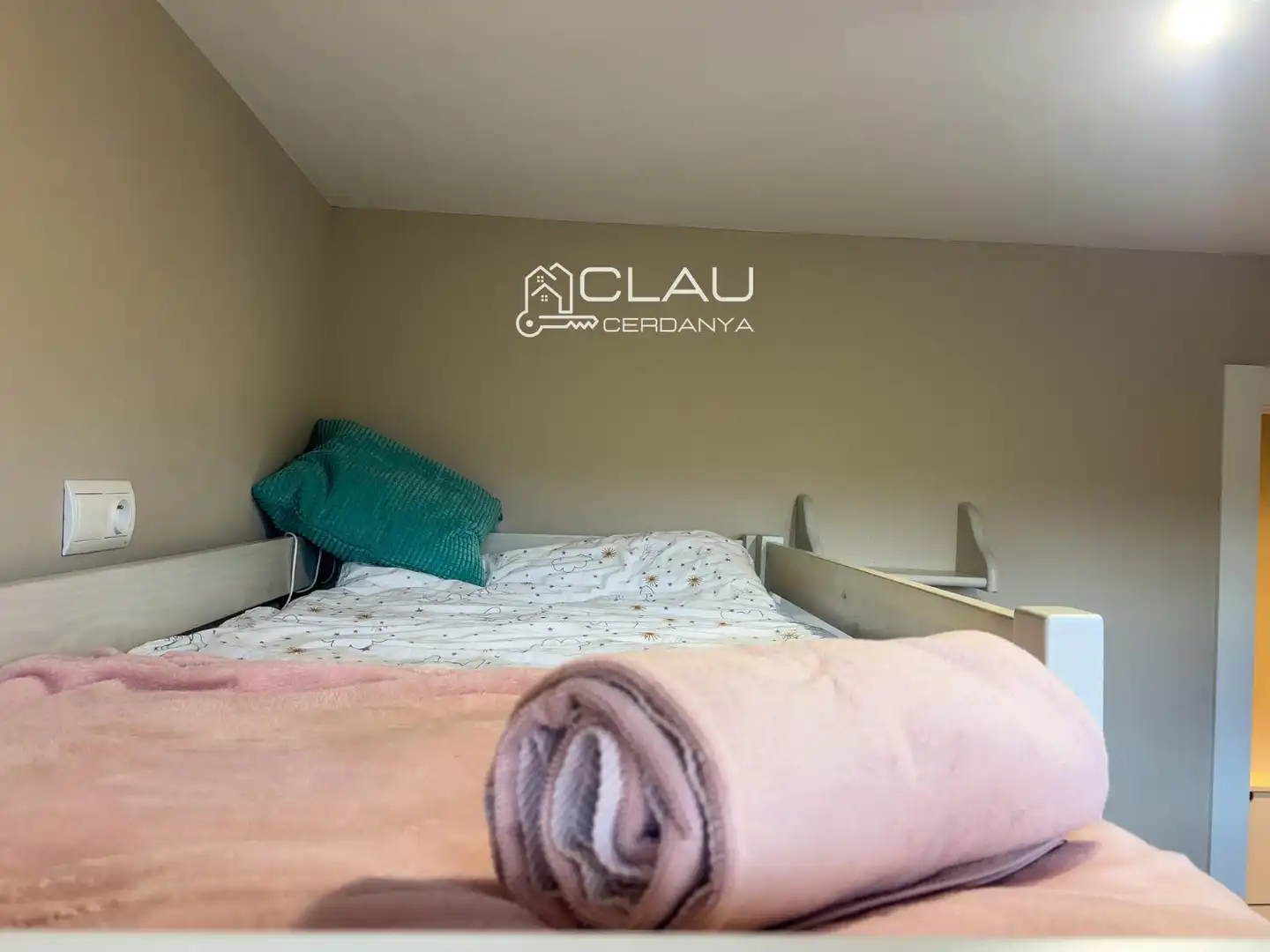 Habitación de Piso en venta en Sainte - Léocadie con Calefacción, Jardín privado y Parquet