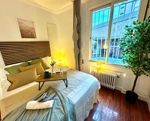 Bedroom of House or chalet to share in  Madrid Capital  with Air Conditioner