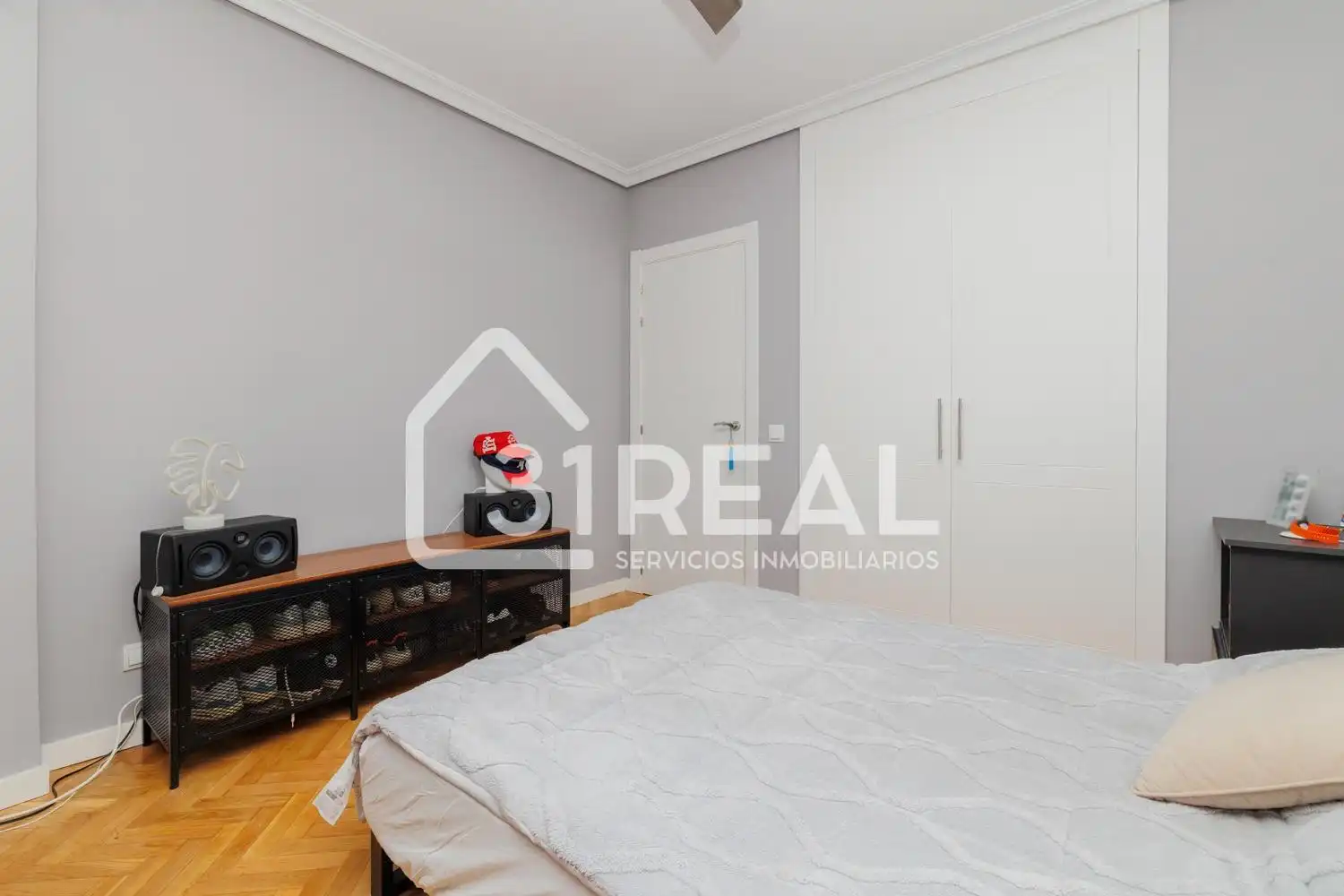 Bedroom of Houses for sale in Madrid  with Air Conditioner, Heating and Private garden