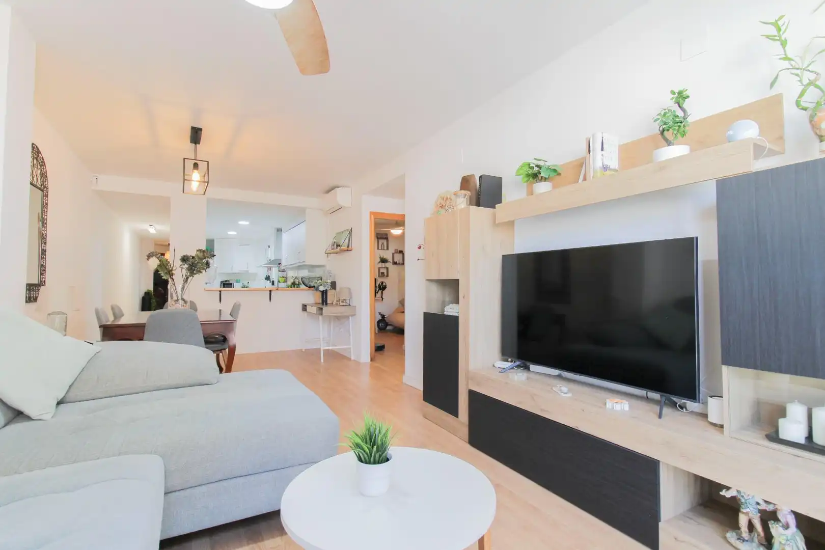 Wohnzimmer von Wohnung zum Verkauf in Benaguasil mit Klimaanlage und Alarm