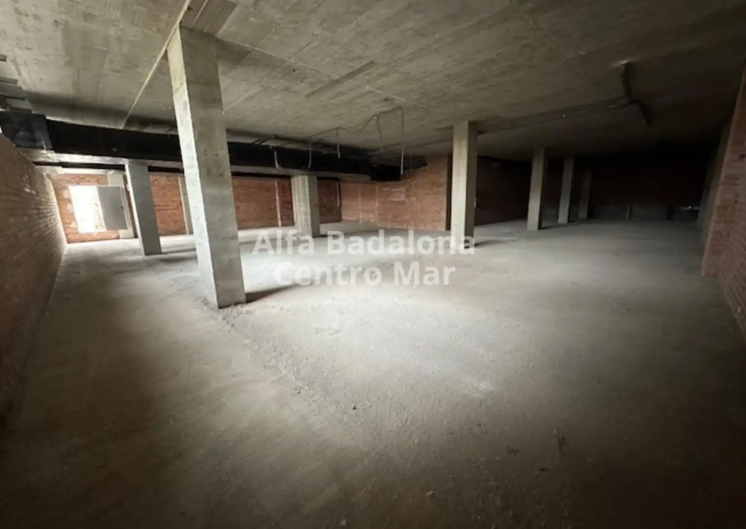 Local comercial de lloguer a Port, imagen 13
