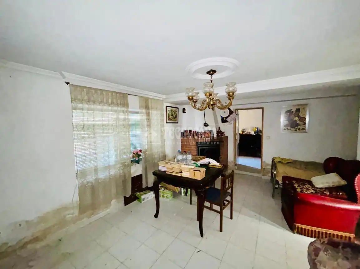 Casa adosada en venta en Camporredondo