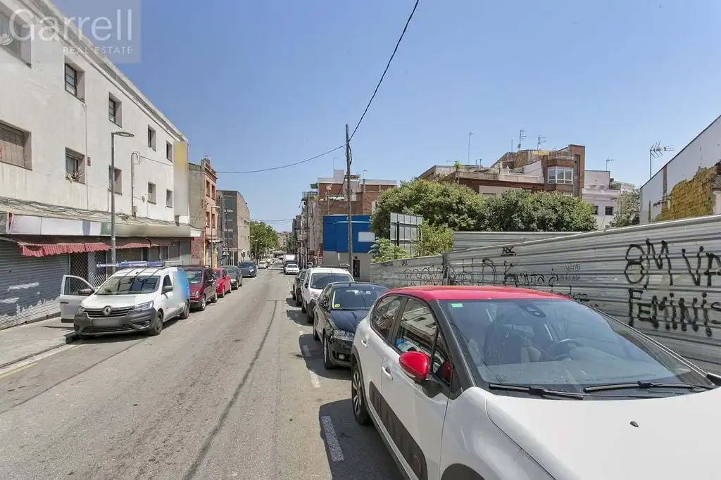 Vista exterior de Residencial en venta en Badalona