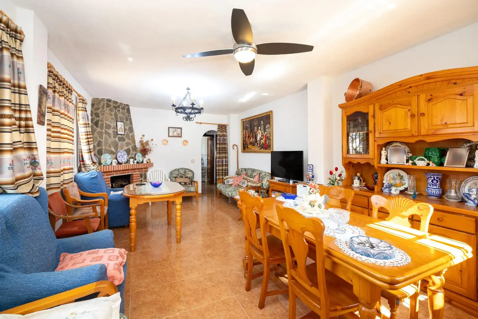 Sala de estar de Casa o chalet en venta en Güéjar Sierra con Jardín privado, Trastero y Piscina