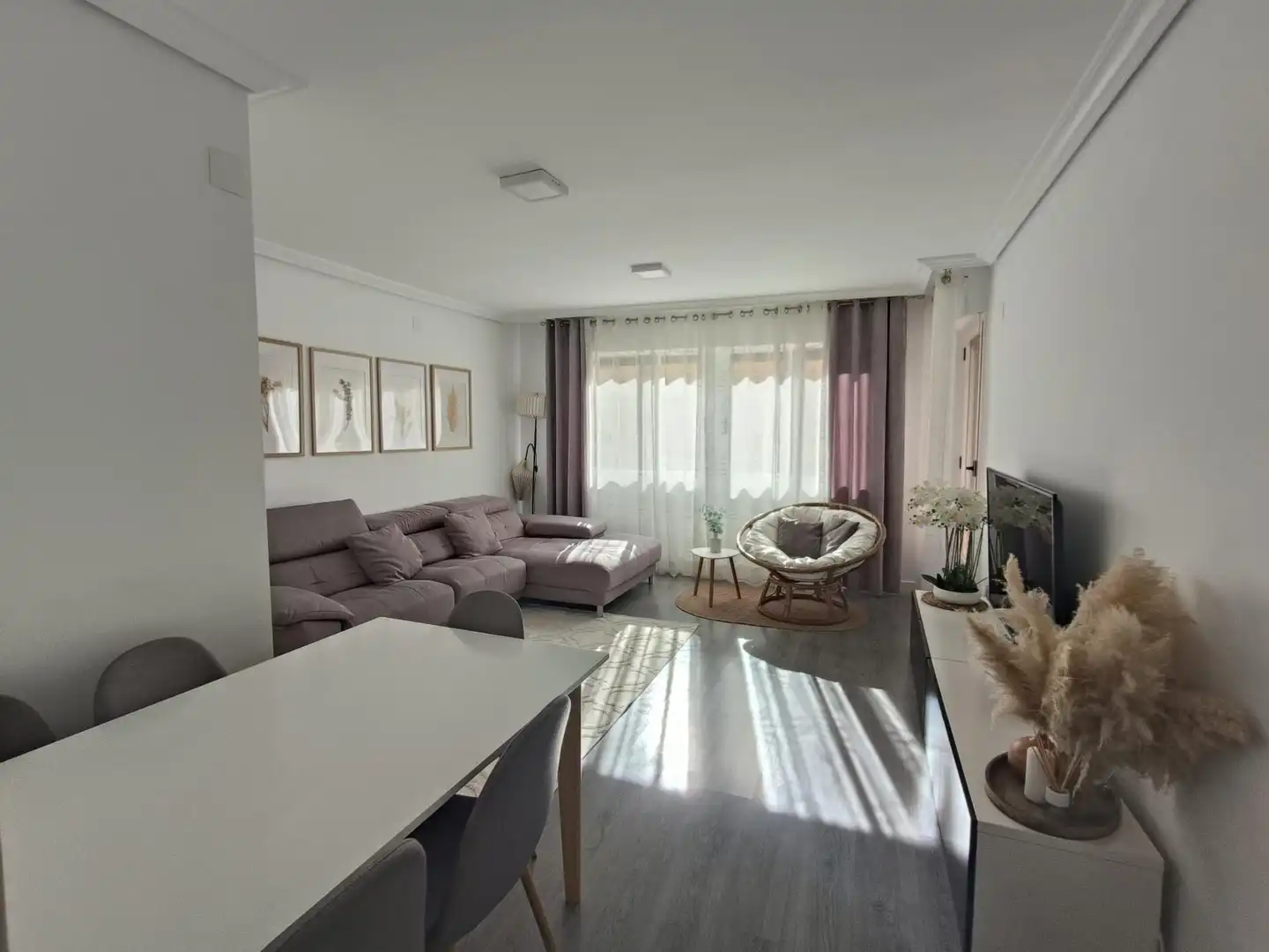 Habitación de Piso en venta en Castellón de la Plana / Castelló de la Plana con Aire acondicionado, Calefacción y Parquet