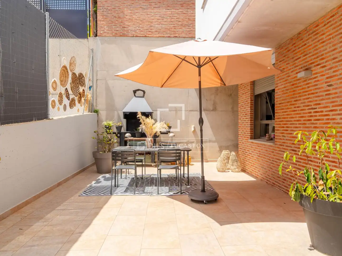 Terrassa de Casa o xalet en venda en Bétera amb Aire condicionat, Jardí privat i Terrassa