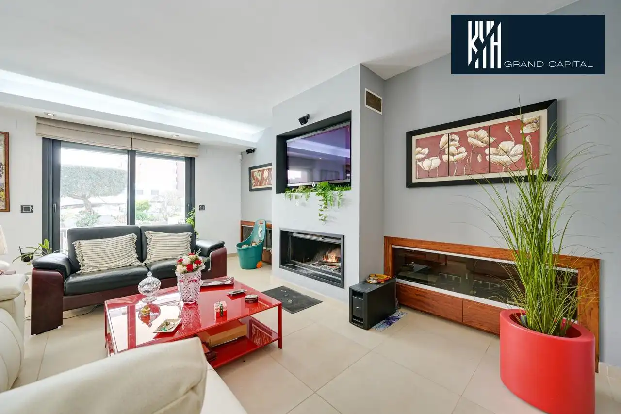 Detached house for sale in Calle del Cap de la Gola, imagen 5